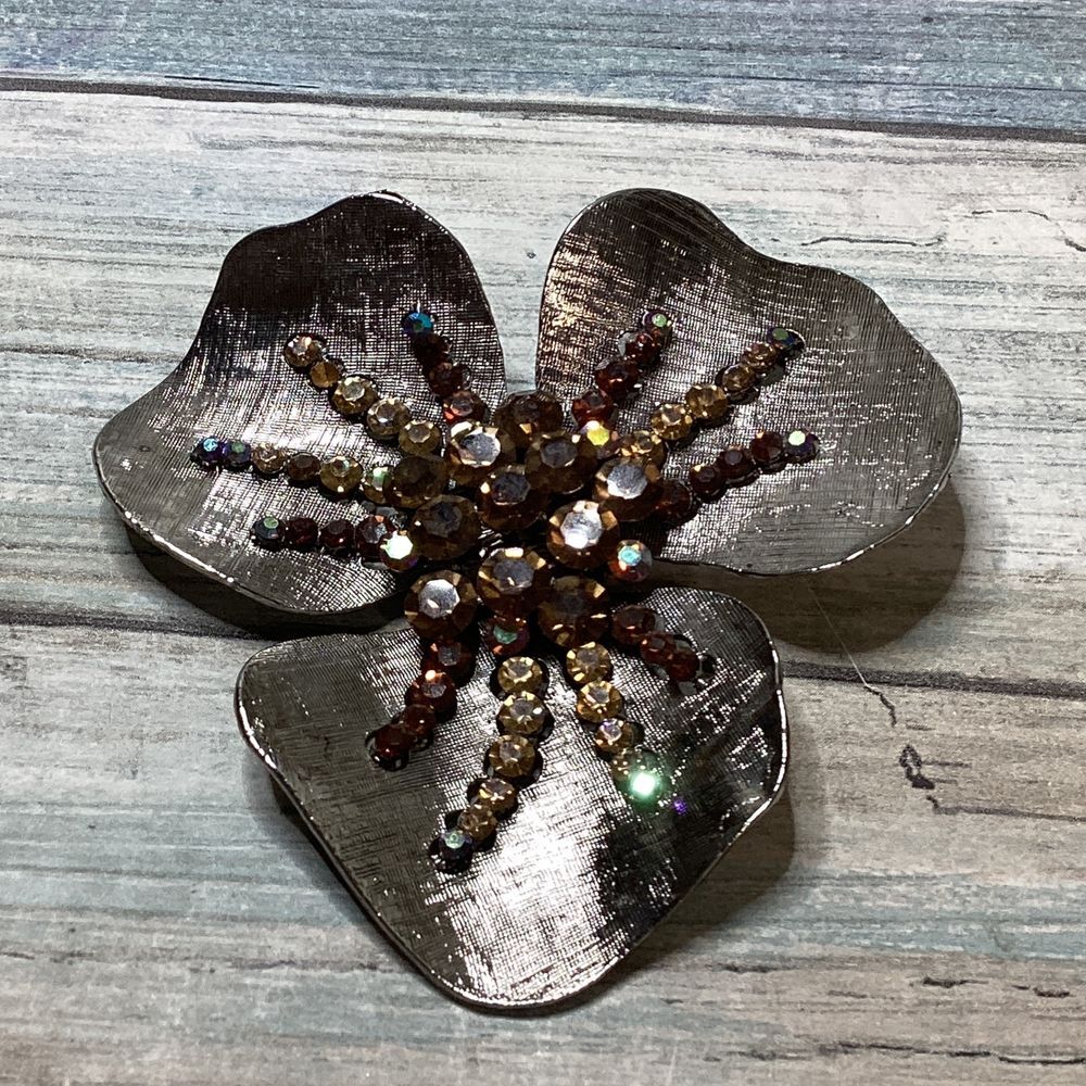 Erica Lyons Brooch pin Flower crystal beads Large silver tone Brown sparkle NWOT